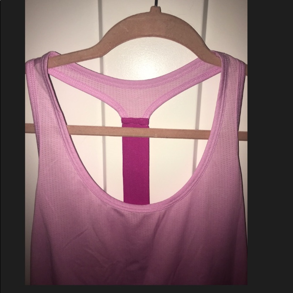 Women’s Small Racerback Tank- Old Navy Activewear - Picture 2 of 4